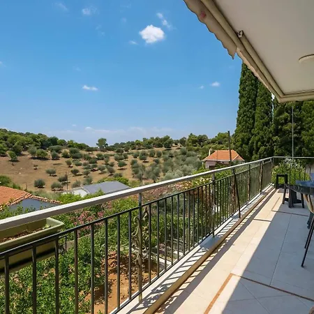 Panorama Seaview Retreat With Balcony *