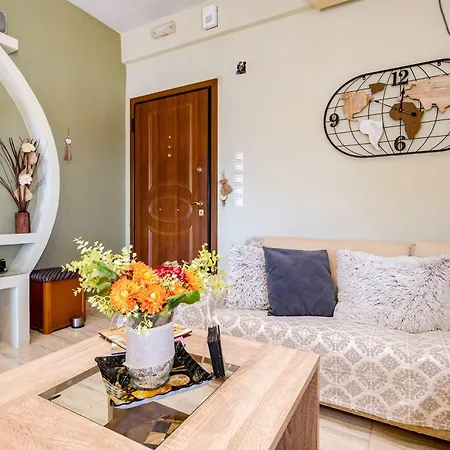 Seaview Retreat With Balcony & Style