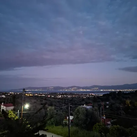 Panorama Seaview Retreat With Balcony Apartment