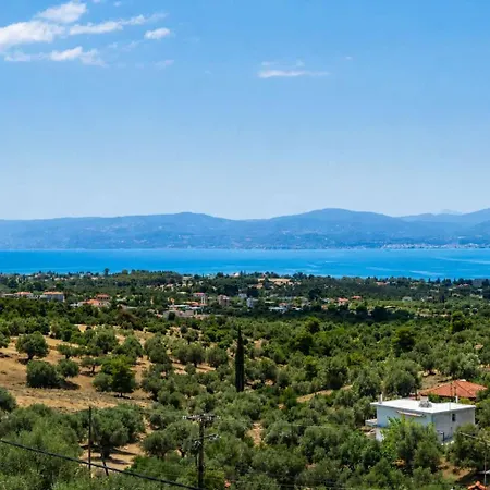 Panorama Seaview Retreat With Balcony